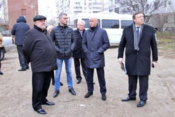 Геннадий Труханов: "Необходима консолидация усилий для наведения порядка в Суворовском районе"