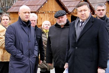Геннадий Труханов: "Необходима консолидация усилий для наведения порядка в Суворовском районе"