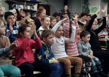 В «Доме с ангелом» побывали артисты оперетты (фото)