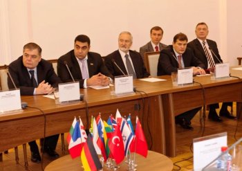 Олег Брындак познакомился с дипломатическим корпусом (фото)