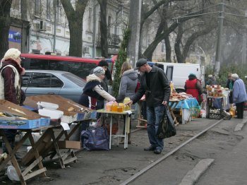На Степовой открылась предновогодняя ярмарка (фото)