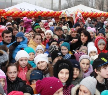 Олег Брындак поздравил с наступающим Новым годом жителей Киевского района