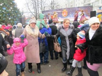 Олег Брындак поздравил с наступающим Новым годом жителей Киевского района