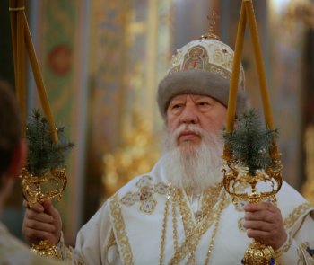 В одесских храмах проходят праздничные службы (фото)