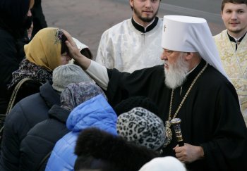 В одесских храмах проходят праздничные службы (фото)