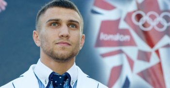 Василий Ломаченко готовится к бою с Орландо Салидо (видео)