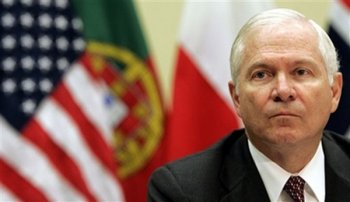 Экс-глава Пентагона Роберт Гейтс разгромил внешнюю политику США