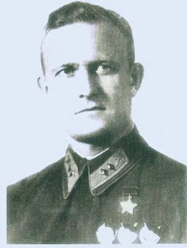 Как японский авианосец был потоплен одним нашим самолетом