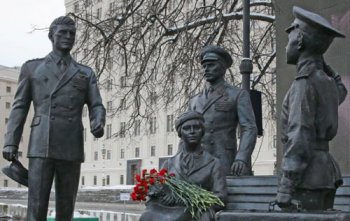 Василий Лановой: «К «звездам» себя не отношу»