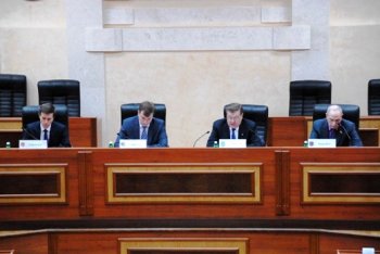 Константин Грищенко: «Необходимо усилить профилактические меры по предотвращению в регионе заболеваемости СПИДом и туберкулёзом»