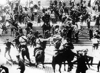 18 января 1926 года состоялась премьера фильма «Броненосец Потемкин»