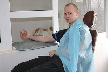 Бойцы одесского «Беркута» помогли больному малышу (фото)
