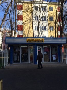 В Одессе продолжается демонтаж незаконных торговых киосков