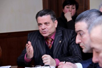 При содействии Геннадия Труханова люди смогут приватизировать свое жилье