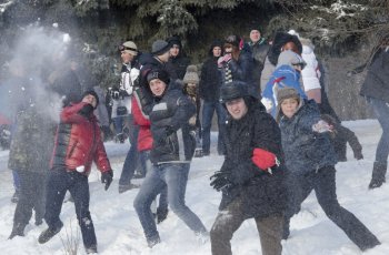 Снежная битва: фотоотчет