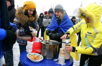 В Евросоюз под знаменем ОУН-УПА
