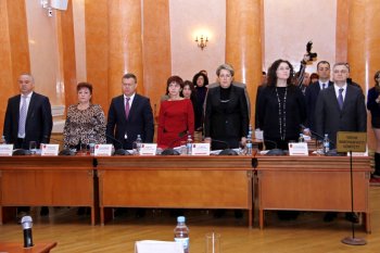 Депутаты собрались на сессию