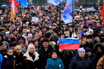 В Одессе тысячи горожан пришли на Народное вече (фото)