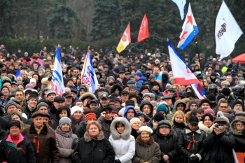 В Одессе тысячи горожан пришли на Народное вече (фото)