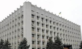 У здания ОГА появился "Правый сектор"