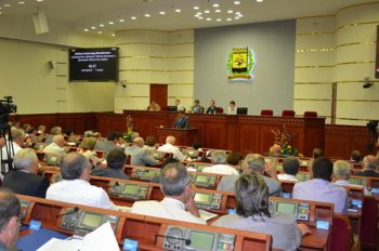 Депутаты Донецкого облсовета проголосовали за референдум
