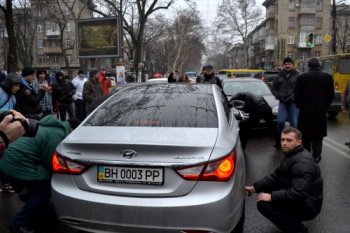 Противостояние у здания Одесской ОГА