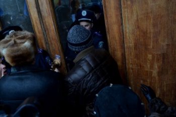 Противостояние у здания Одесской ОГА