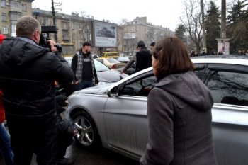 Противостояние у здания Одесской ОГА