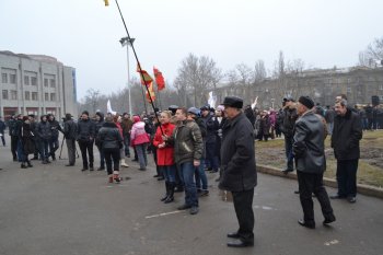 Под стенами облгосадминистрации 6 марта