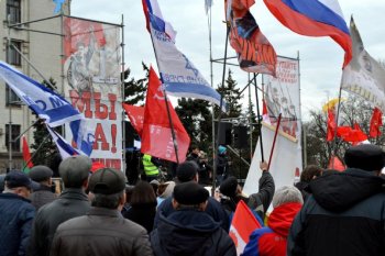 Активисты «Народной альтернативы» намерены собрать 200 тысяч подписей в регионе за проведение референдума