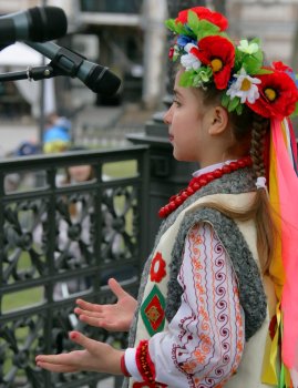 Шевченковский день в Одессе: С праздником 8 Марта... (фото)