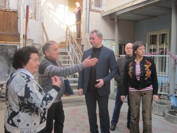 Олег Гоцуляк взял патронат над одесским двориком