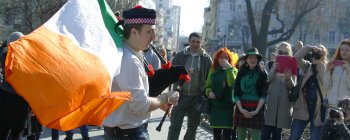 По Дерибасовской прошлись зеленые человечки (фото)
