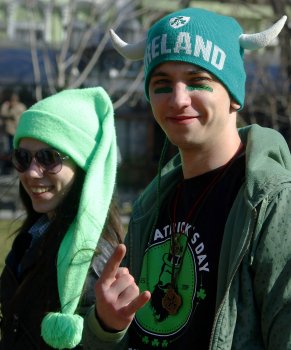 По Дерибасовской прошлись зеленые человечки (фото)