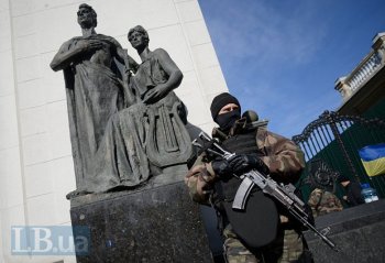 Нардепы теперь работают под прицелом автоматов (фото)