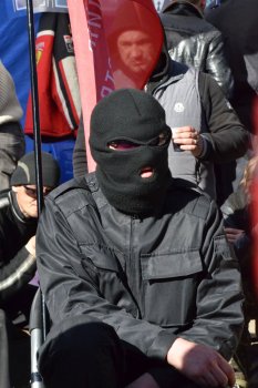 18 марта: У здания регионального УСБУ