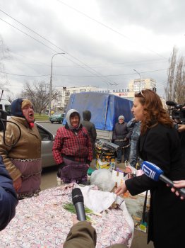 В Малиновском районе убрали стихийный рынок