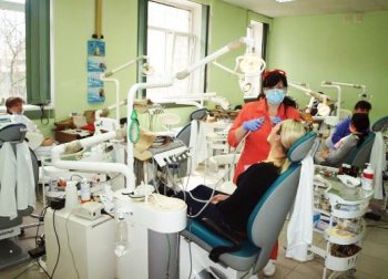 Одесская стоматологическая поликлиника отметила столетний юбилей