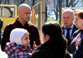 Геннадий Труханов: «Детсад на Мельницкой будет открыт уже в ближайшее время»