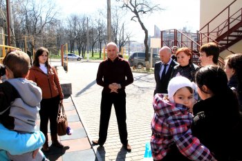 Геннадий Труханов: «Детсад на Мельницкой будет открыт уже в ближайшее время»