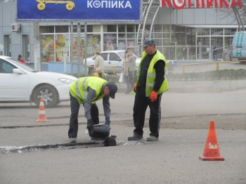 Одесские коммунальщики: «Гарантийный ремонт дорог на Котовского займёт несколько дней»
