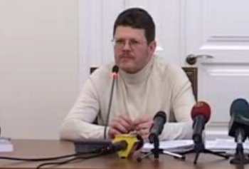 По закону сменить Брындака может лишь первый вице-мэр