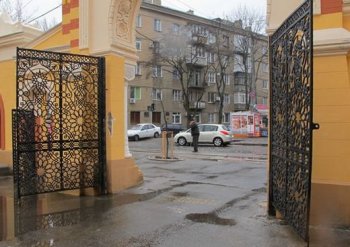 В Одессе повреждена недавно отреставрированная Мавританская арка