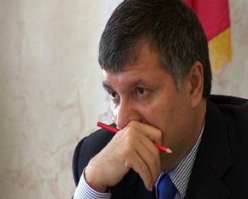 "Правый сектор" не хочет договариваться. У них другой сценарий, - Аваков