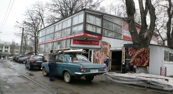 Старосенную реконструировать надо. Это понятно всем, кроме кровно заинтересованных в руинах (фото)