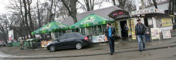 Старосенную реконструировать надо. Это понятно всем, кроме кровно заинтересованных в руинах (фото)