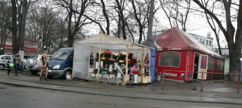 Старосенную реконструировать надо. Это понятно всем, кроме кровно заинтересованных в руинах (фото)