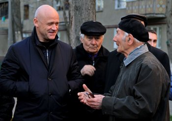 Геннадий Труханов: Жизнь в одесских дворах продолжается! (фото)