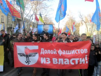 Одесситы будут бороться с «дворцовым переворотом»
