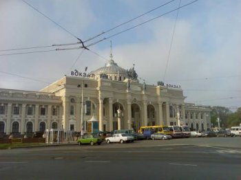 В Одессе снова заминирован жд вокзал